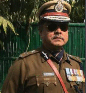 hemant priyadarshi ips biography